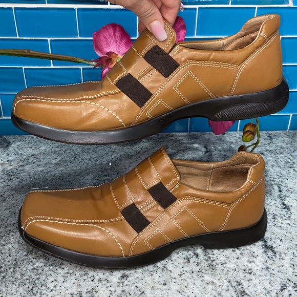 SOLD on EBAY MSRP $800 Ferrato Leather Shoe - Picture 9 of 14